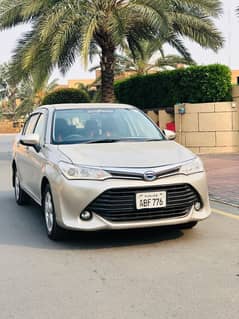 Toyota Corolla Axio 2015