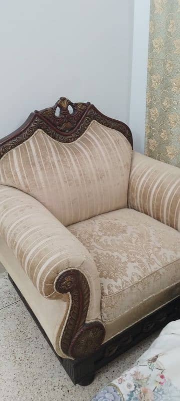 Luxury sofa set 7