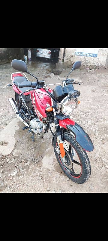 Yamaha ybr 125G 4