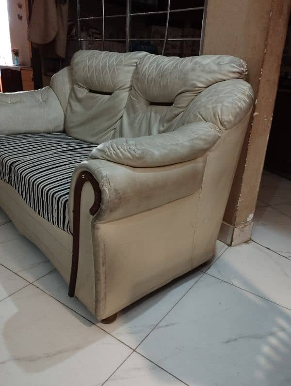 2 seater sofa 1