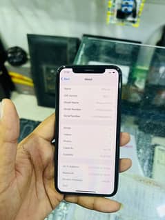 I phone 11pro 64gb pta approved