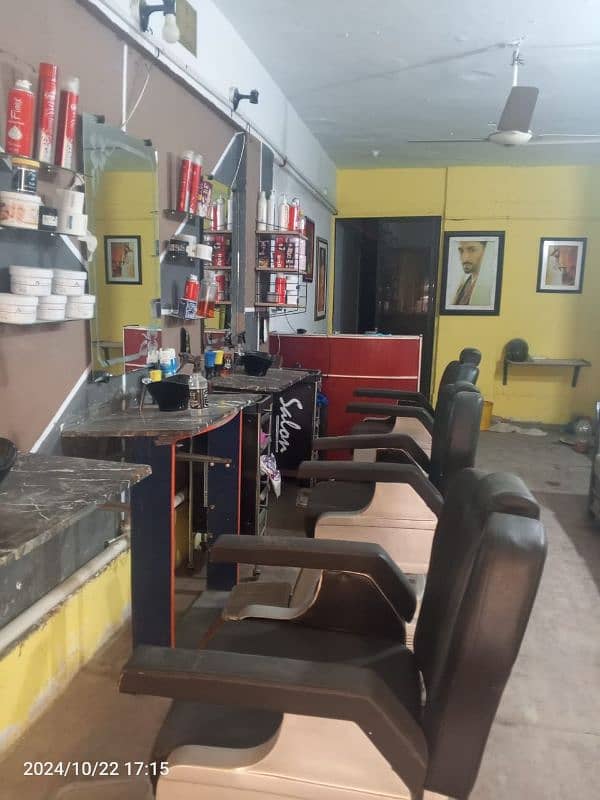 Man Saloon for sale 9