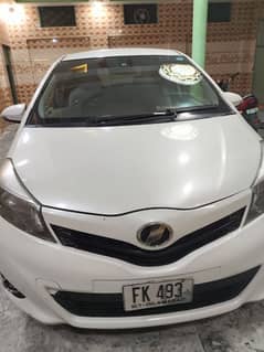 Toyota Vitz 2015