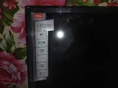 TCL LED 32 INCHES