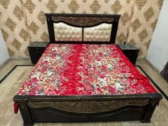 double bed and 2 side table aur Merar