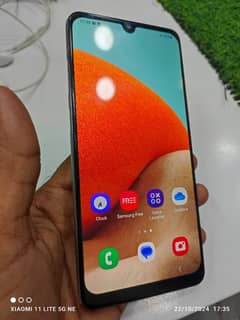 SAMSUNG A32