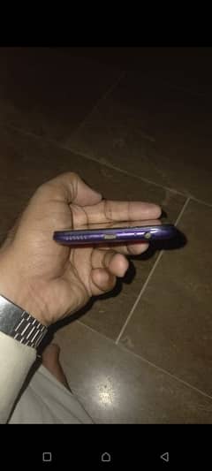 Infinix Hot 8 Lite 0