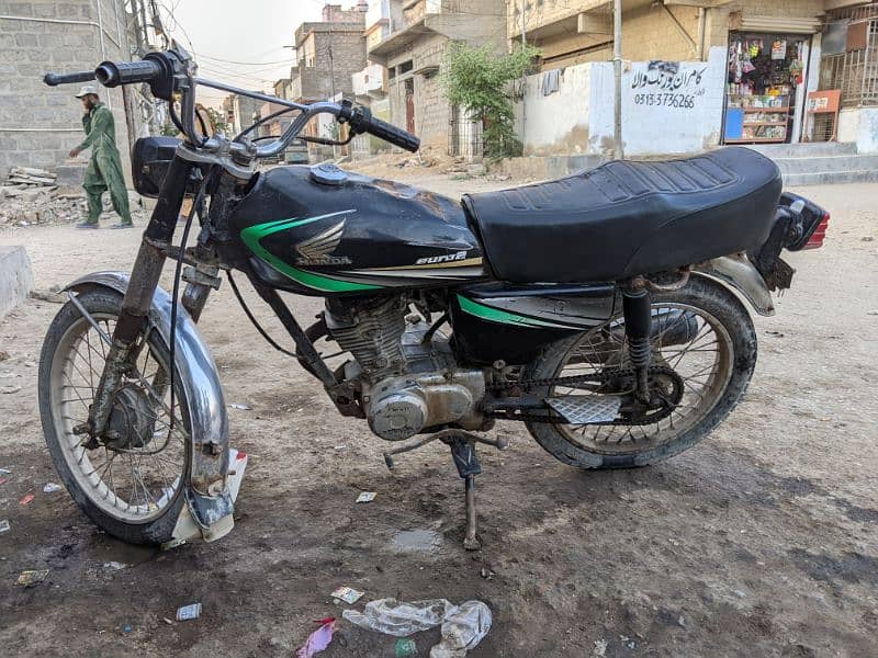 Honda CG 125 1991 model Lahore number 1