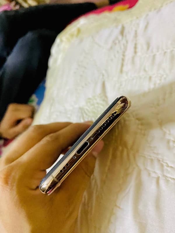 iPhone xs Non Pta 5