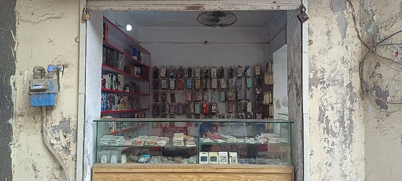 mobile accessory shop 4