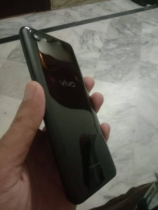 Vivo Y81 6/128gb pta approved 1