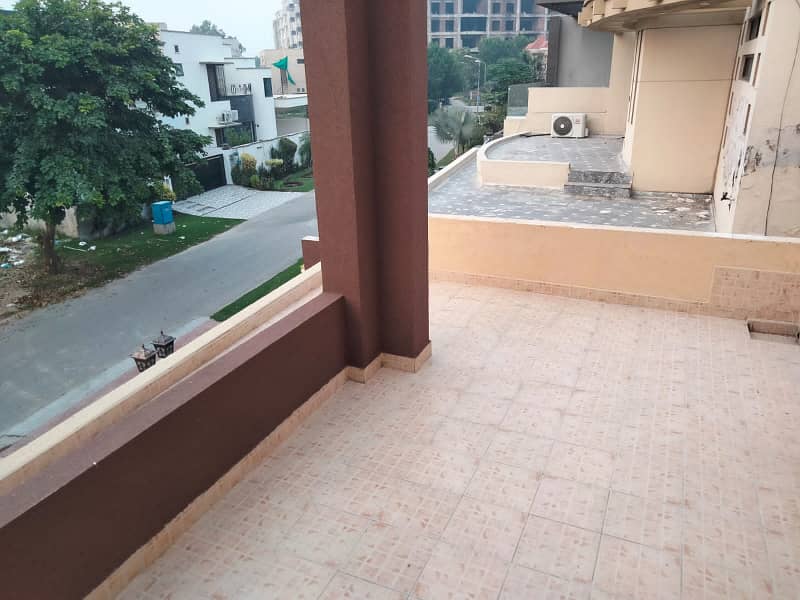 10 Marla House with Basement Available For sale In DHA Phase 8 Lahore 4