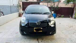 Toyota Vitz 1300cc Push Start