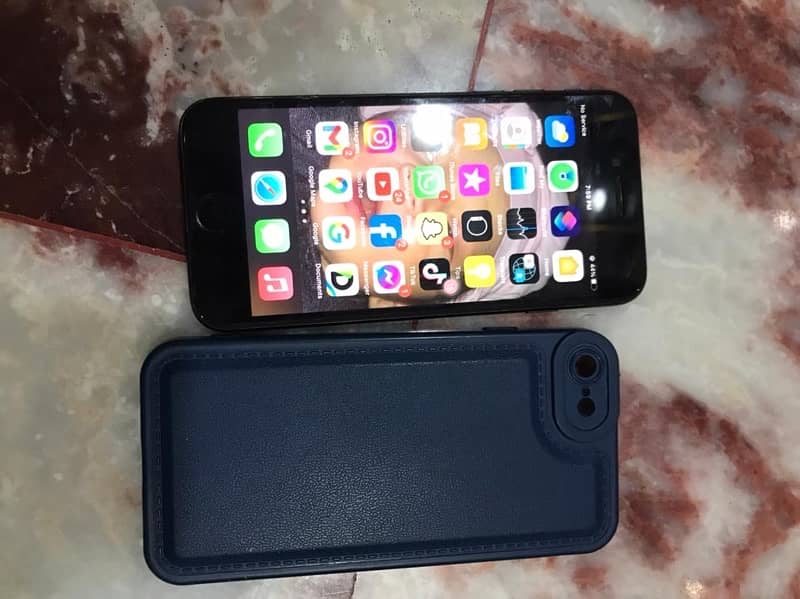 iPhone 7 nonpta 32gb 1