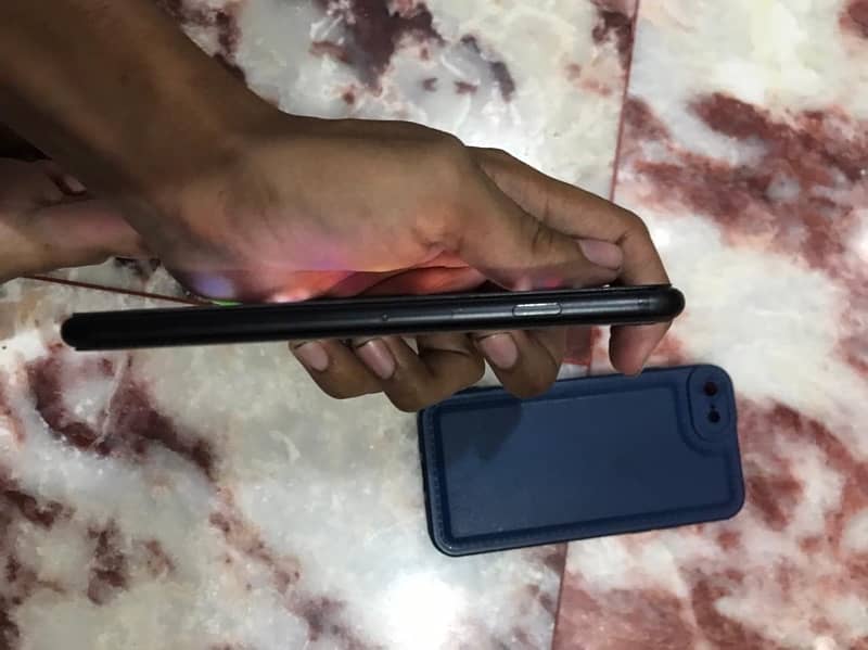 iPhone 7 nonpta 32gb 3