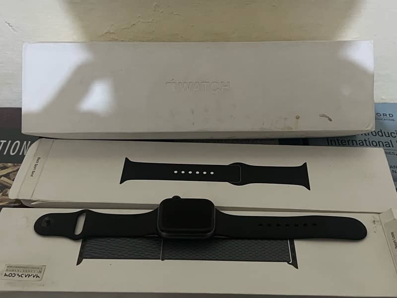 iPhone watch 4 44mm 0