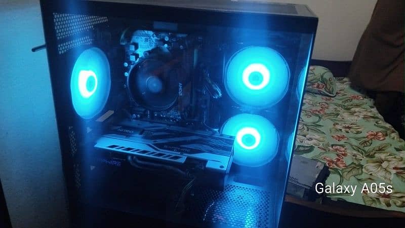 thunder rgb gaming case with 3 argb fans 0