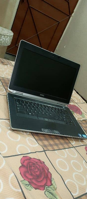 Dell Core i5 3rd gen 9