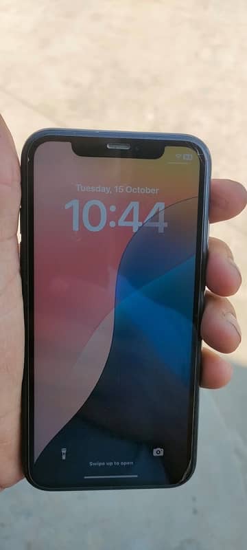 IPHONE XR NON PTA 5