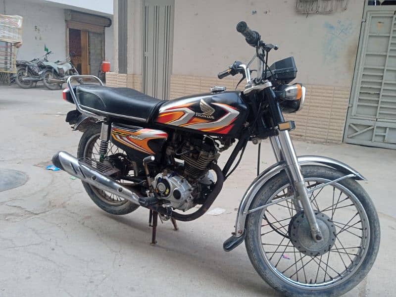 HONDA 125 2022 Karachi No 0:3:1:7:1:2:8:0:9:33 Full N Final 136 4