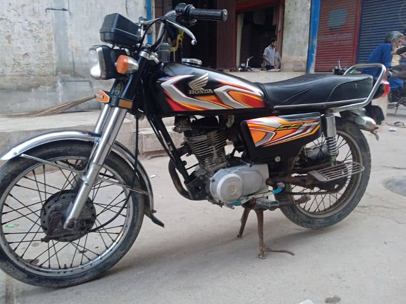 HONDA 125 2022 Karachi No 0:3:1:7:1:2:8:0:9:33 Full N Final 136 5