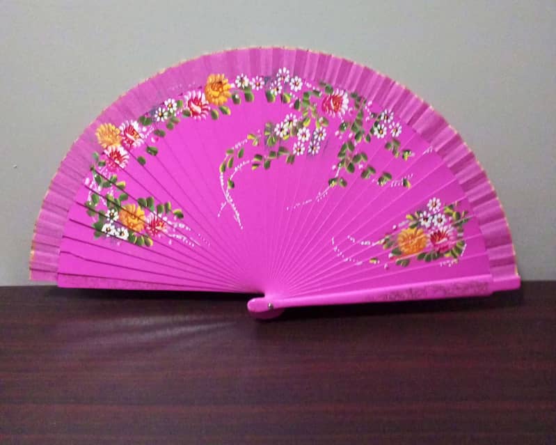 Vintage hand-painted folding fan - Wooden handfan - Spanish / Chinese 0