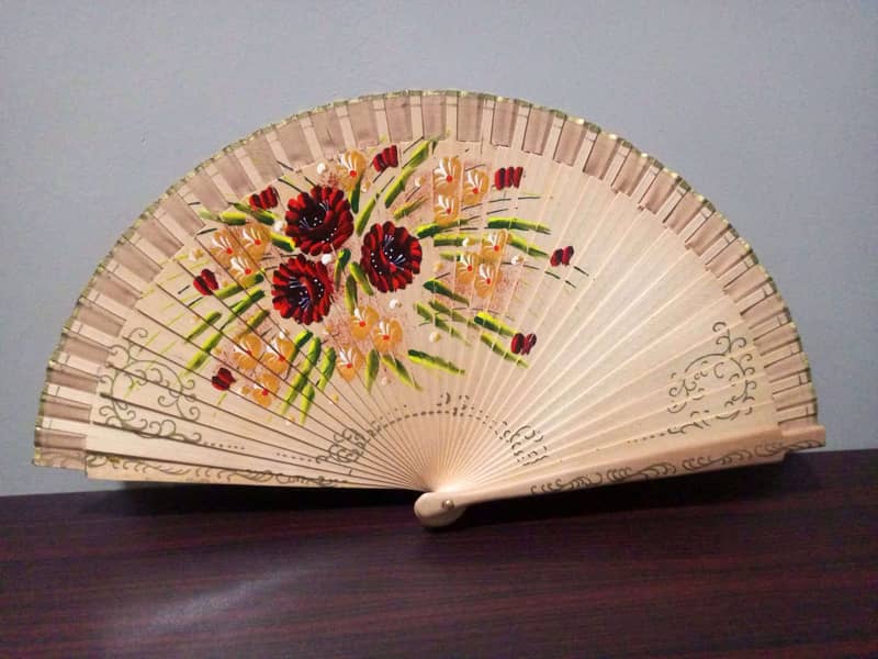 Vintage hand-painted folding fan - Wooden handfan - Spanish / Chinese 3