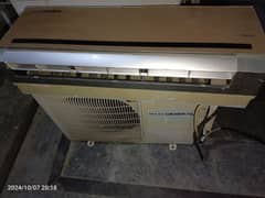 simple AC in good condition