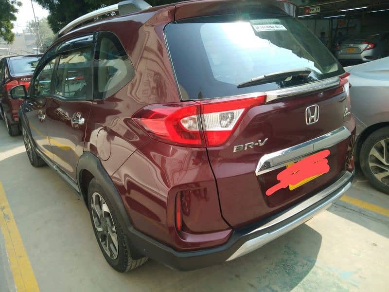 Honda BR-V 2022 13