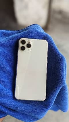 IPHONE 11 PRO 0