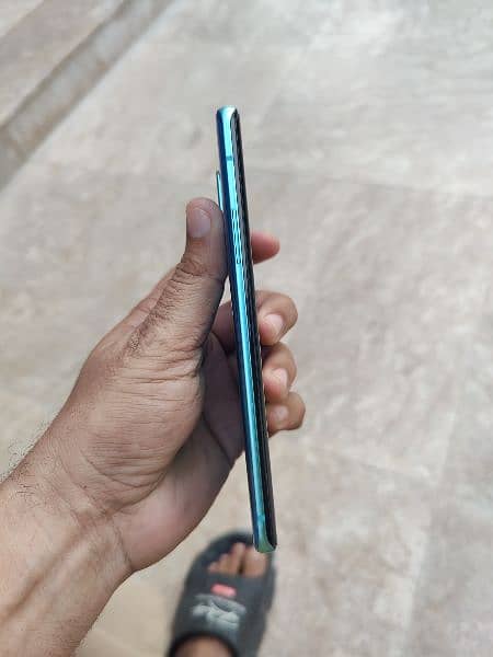 One plus 8 pro 6