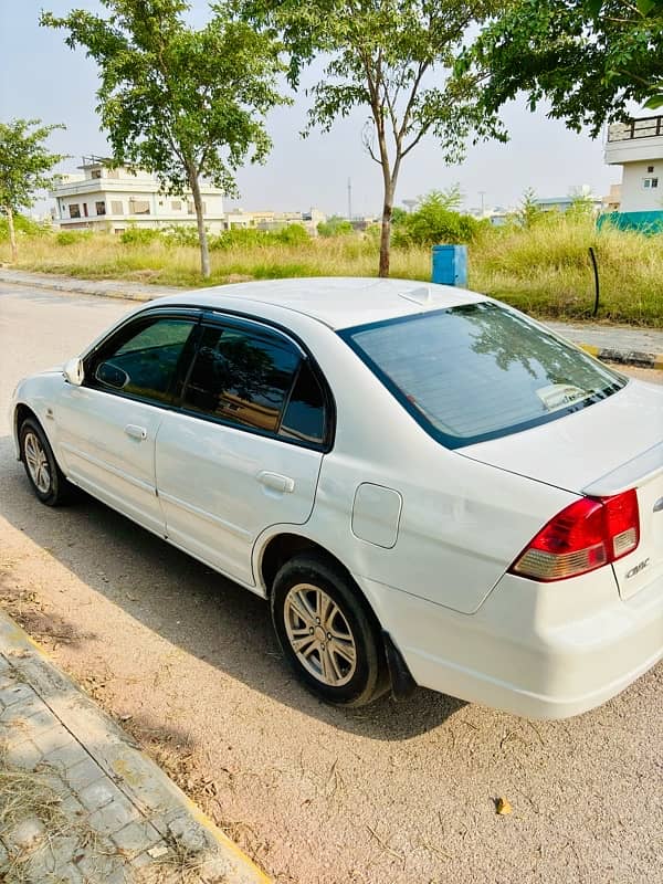 Honda civic exi 2004 lush condition 4