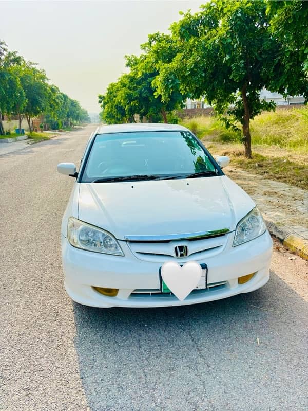 Honda civic exi 2004 lush condition 6