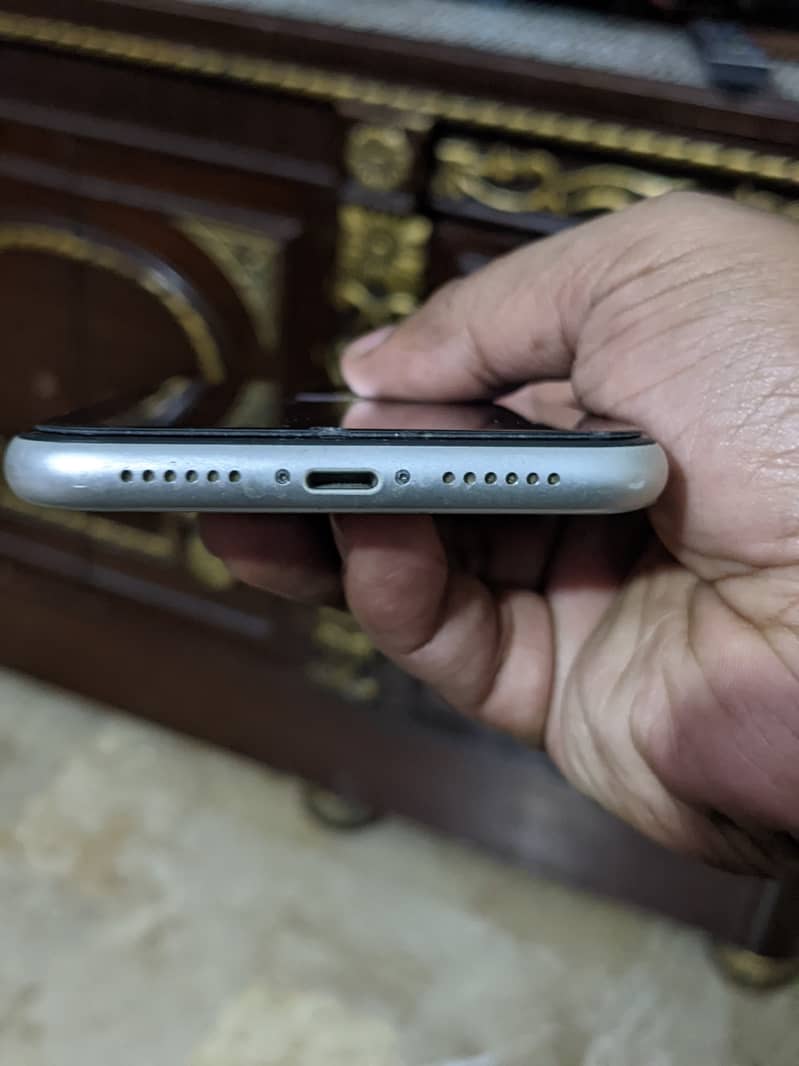 Iphone 11 Pta approved | 128 GB 6