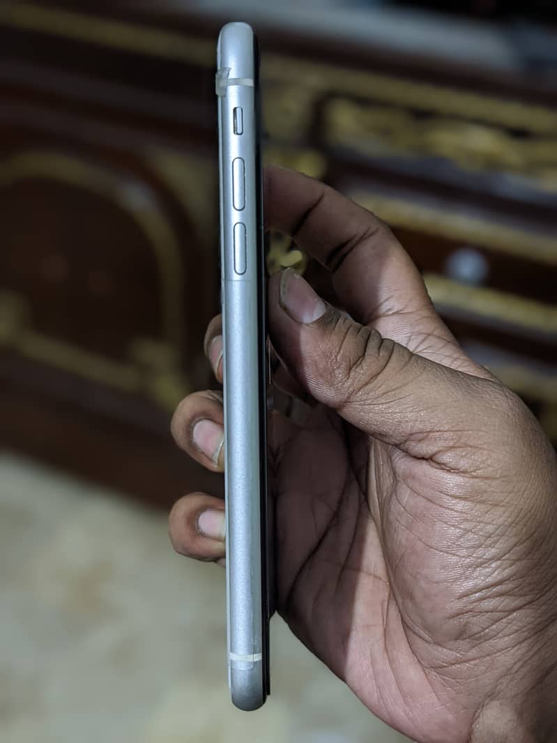 Iphone 11 Pta approved | 128 GB 7