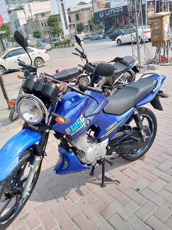 YAMAHA YBR  125G (2022) MODEL | YAMAHA YBR Bikes | YBR 125G 3