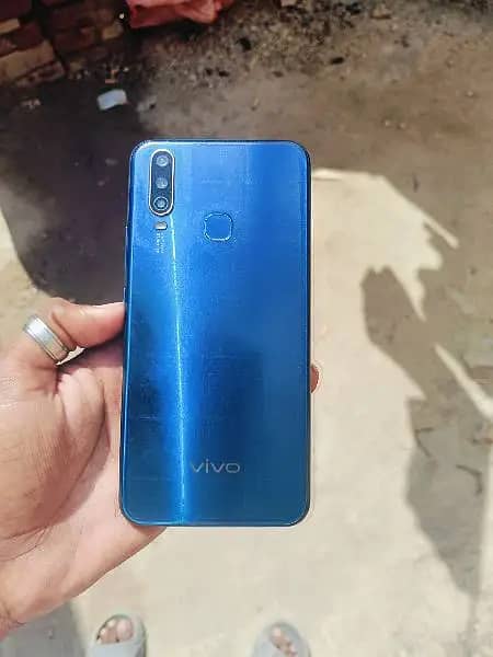 Vivo y15 4 64 Condition 9/10 Good 4