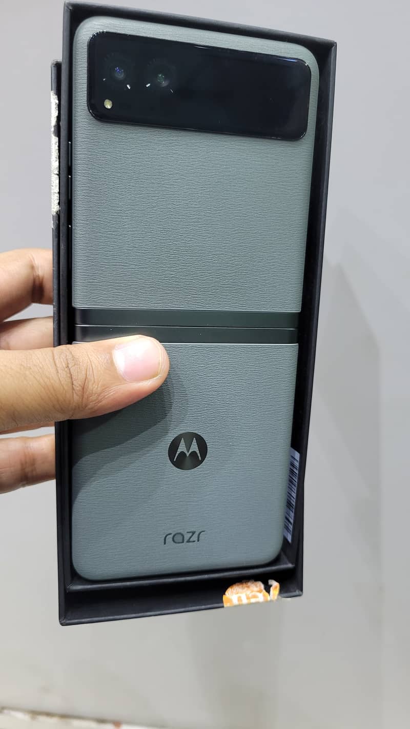 Moto razr 0