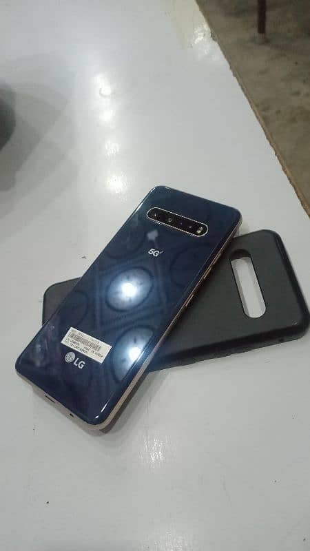 LG V60. . . . . THINQ G5 1