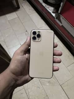 iphone 11 pro 0