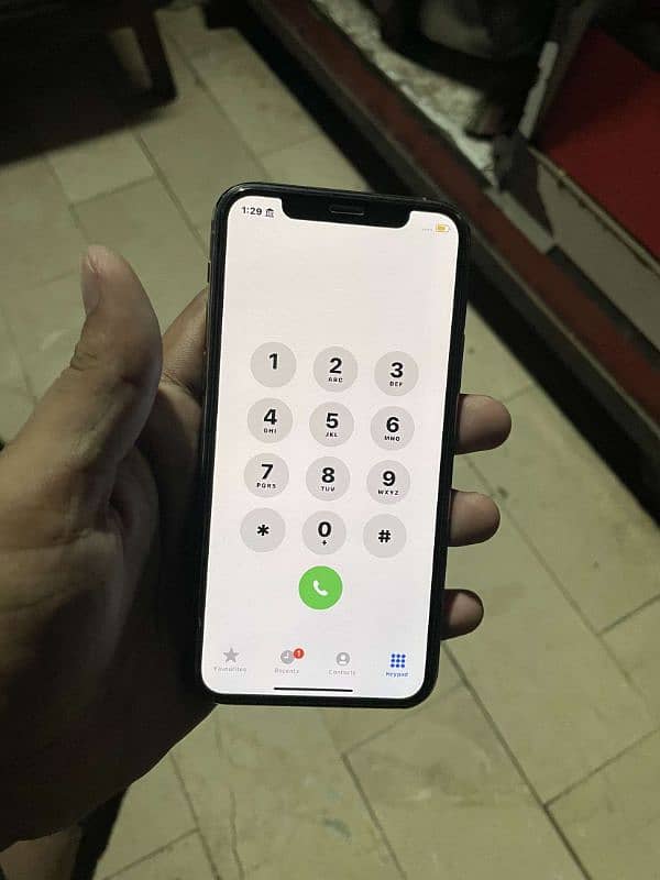 iphone 11 pro 2