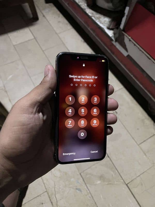 iphone 11 pro 6