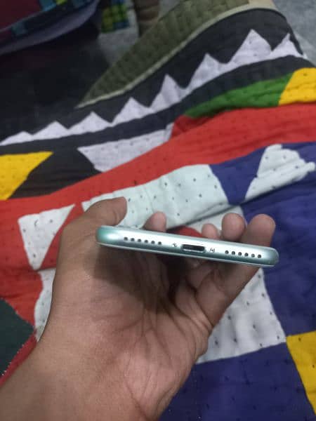 iphone 7 32gb non pta Location Mehrabpur 1