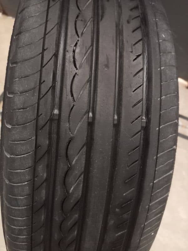 Yokohama tubeless tyre size 205/65 R15 like Corolla city civic Suzuki 2