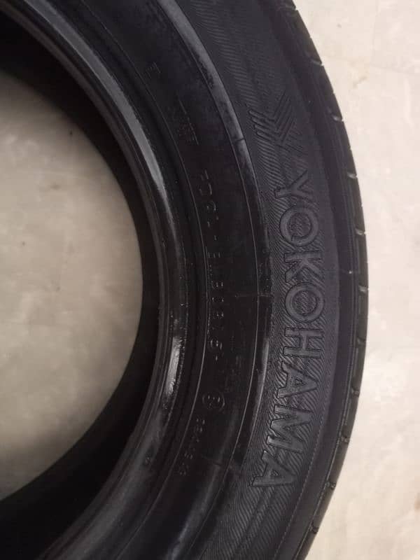 Yokohama tubeless tyre size 205/65 R15 like Corolla city civic Suzuki 6