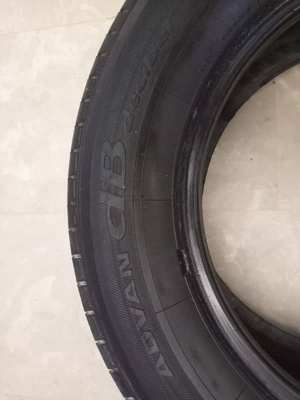 Yokohama tubeless tyre size 205/65 R15 like Corolla city civic Suzuki 7