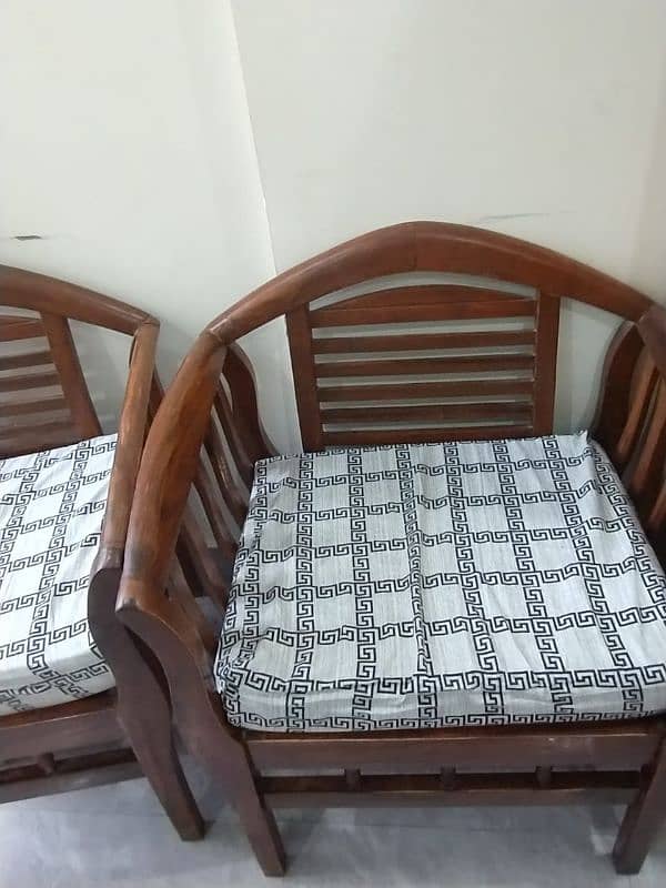 Wooden five seater sofa set for sale. 6