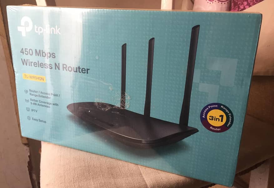 TP-Link (TL - WR940N) 450Mbps Router 1