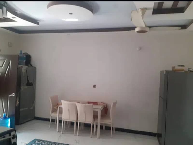 Nazimabad - Block 5E. . . . . . . . . . 3bed dd 8