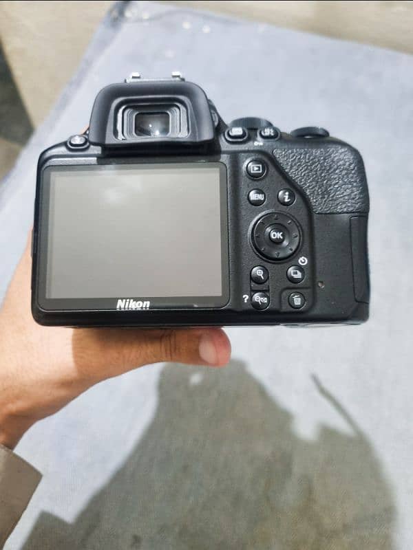 Nikon D3500 with 18-55mm 4